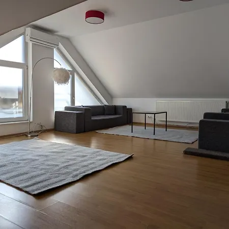 Urban Haven - Families & Groups - Free Parking Apartment Cluj-Napoca
