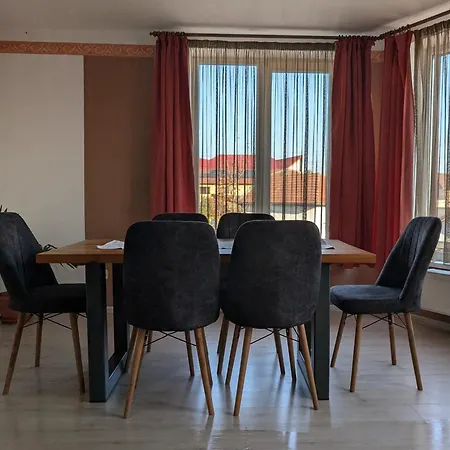 Apartment Urban Haven - Families & Groups - Free Parking Cluj-Napoca