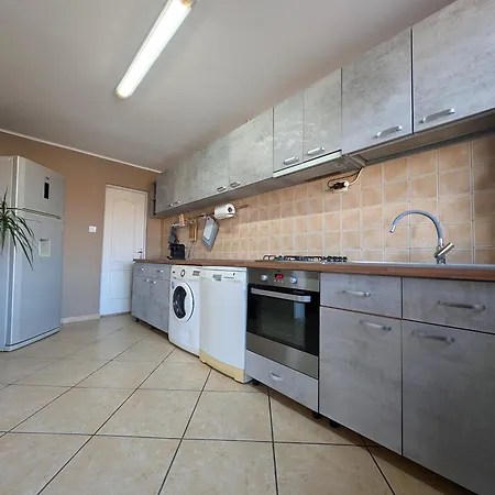 Urban Haven - Families & Groups - Free Parking Cluj-Napoca