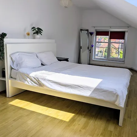 Urban Haven - Families & Groups - Free Parking Apartment Cluj-Napoca