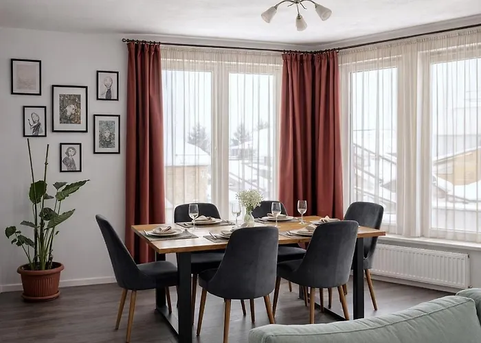 Spacious - Families & Groups - Free Parking * 클루지나포카