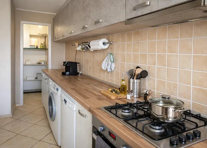 Spacious - Families & Groups - Free Parking